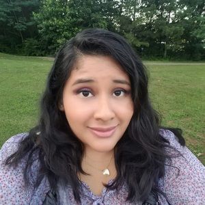 Meet your Posher, Juliana